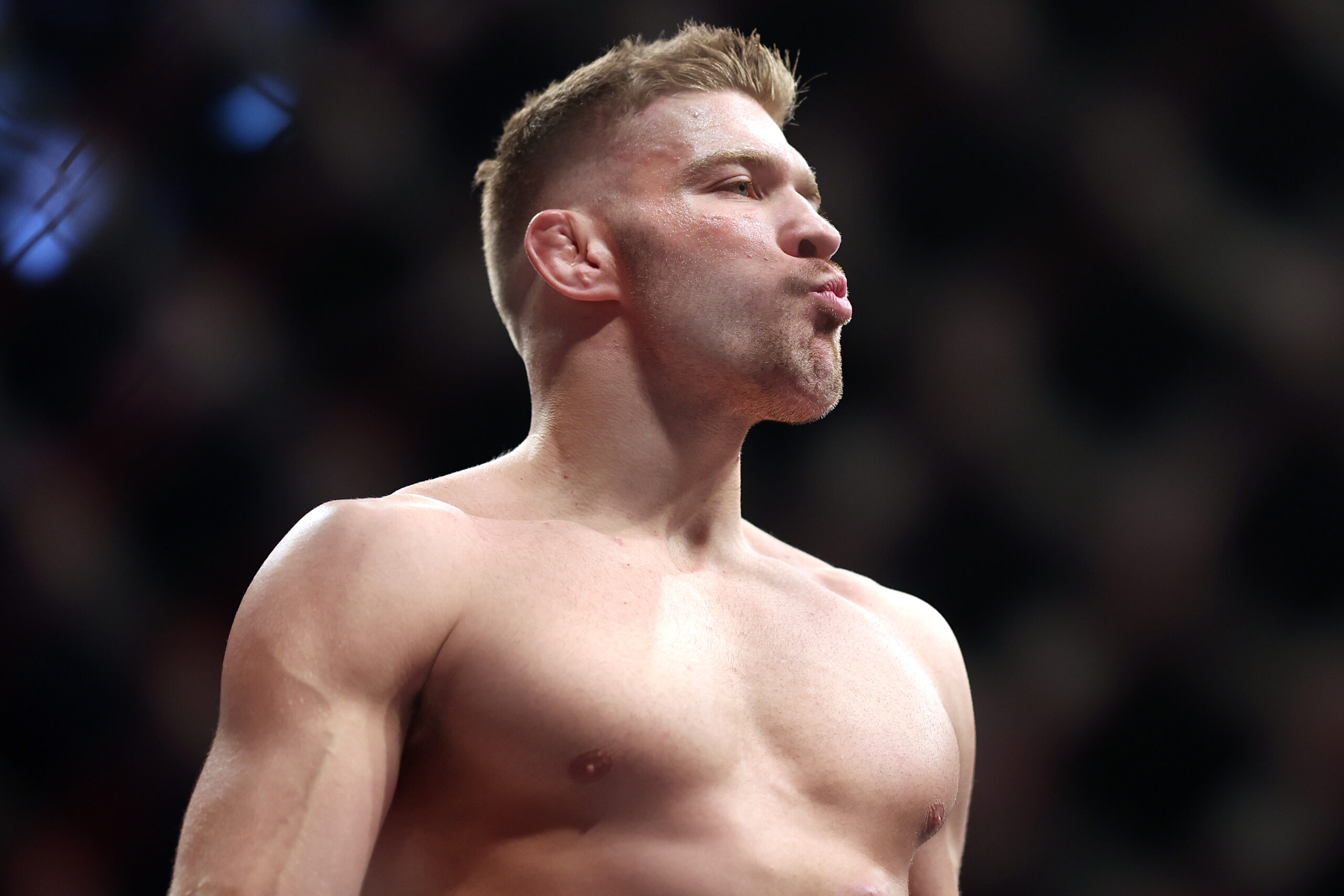 Dricus Du Plessis Eyes Alex Pereira As He Confirms Next Opponent After UFC 312