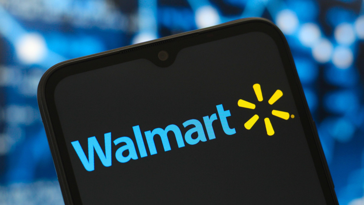 Walmart is selling a $97 heated blanket for $48, and shoppers call it ‘super soft and large’