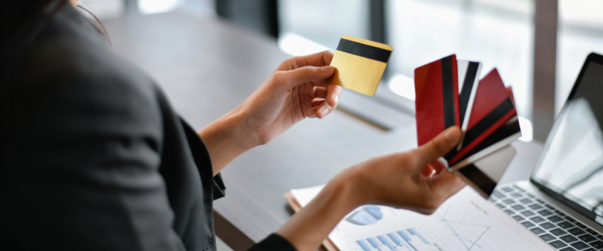 Best Credit Cards for Different Lifestyles: Travel, Cashback, and More
