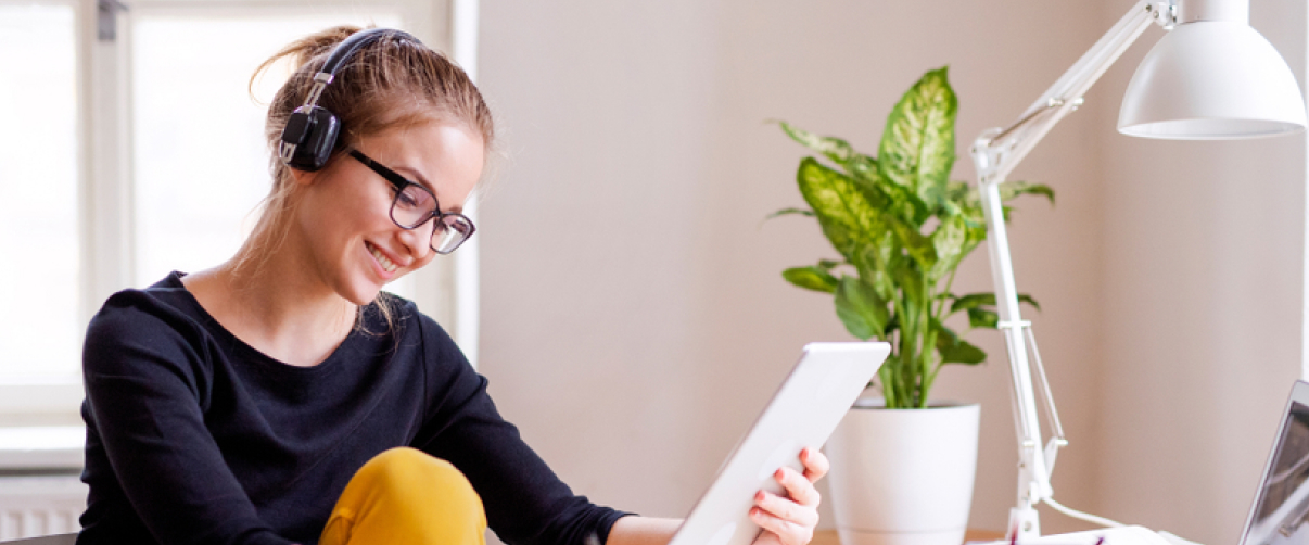 Online College vs Traditional Campus: Which Learning Style Suits You Best?