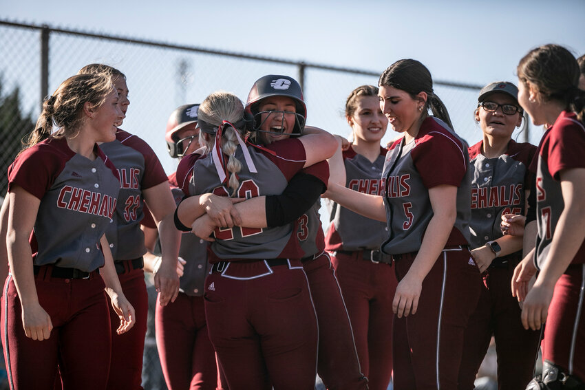 Prep softball: Bearcats stave off T-Birds in EvCo thriller