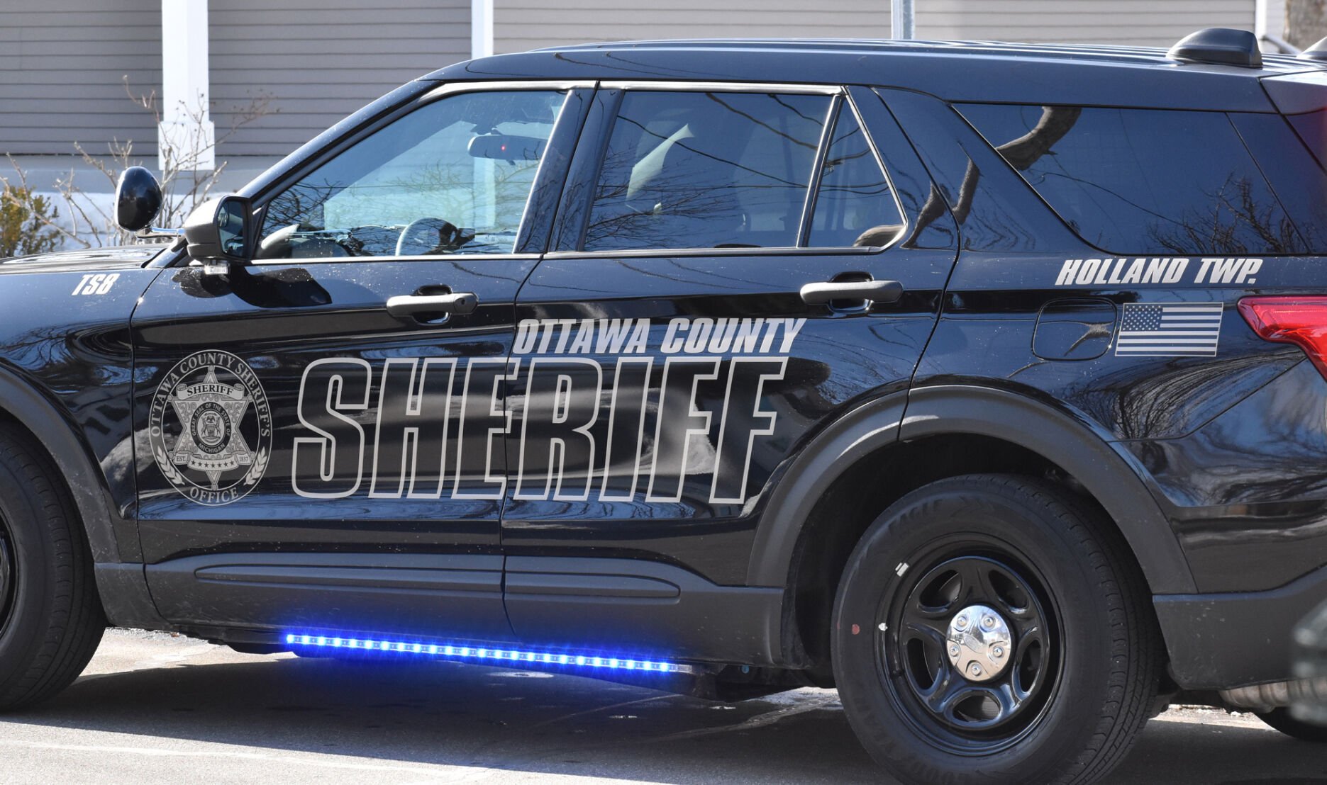 Two injured in Olive Twp. crash