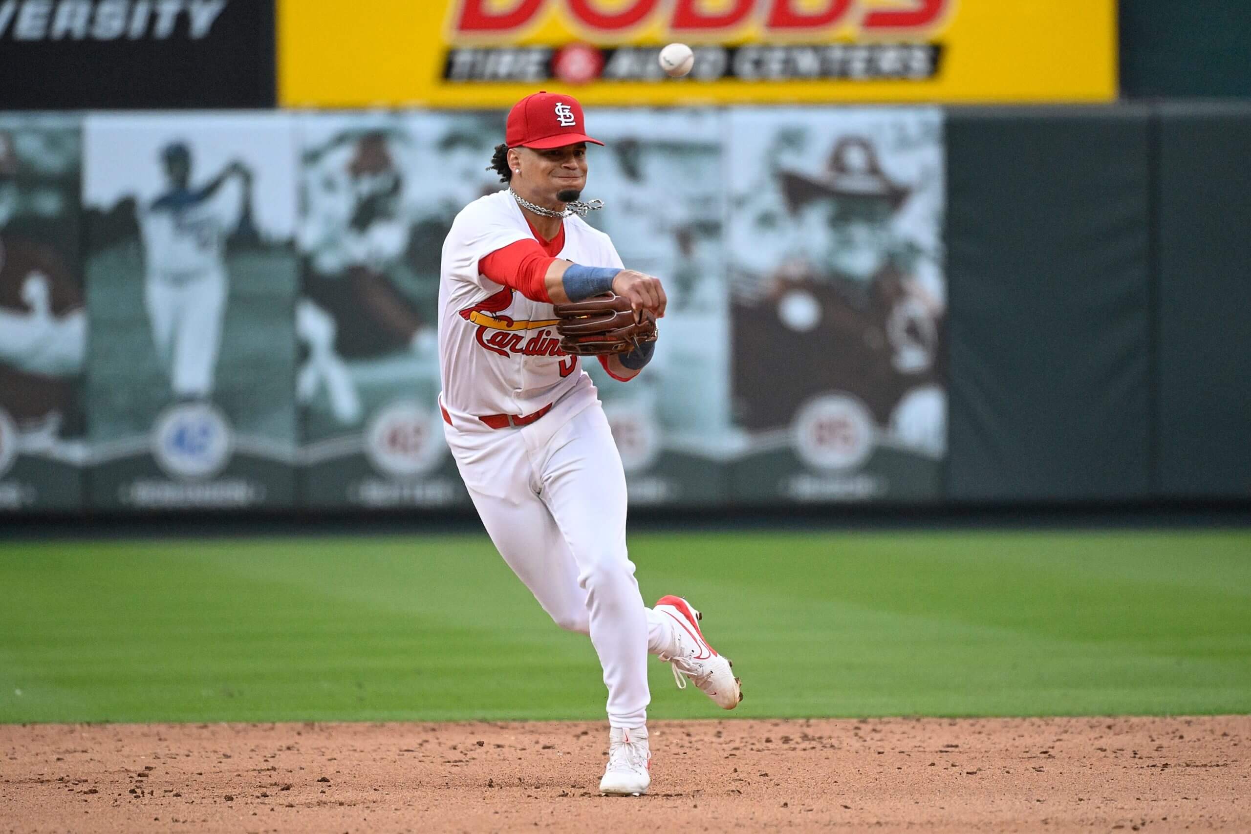 Cardinals place Masyn Winn (back) on IL but don’t believe shortstop will miss much time
