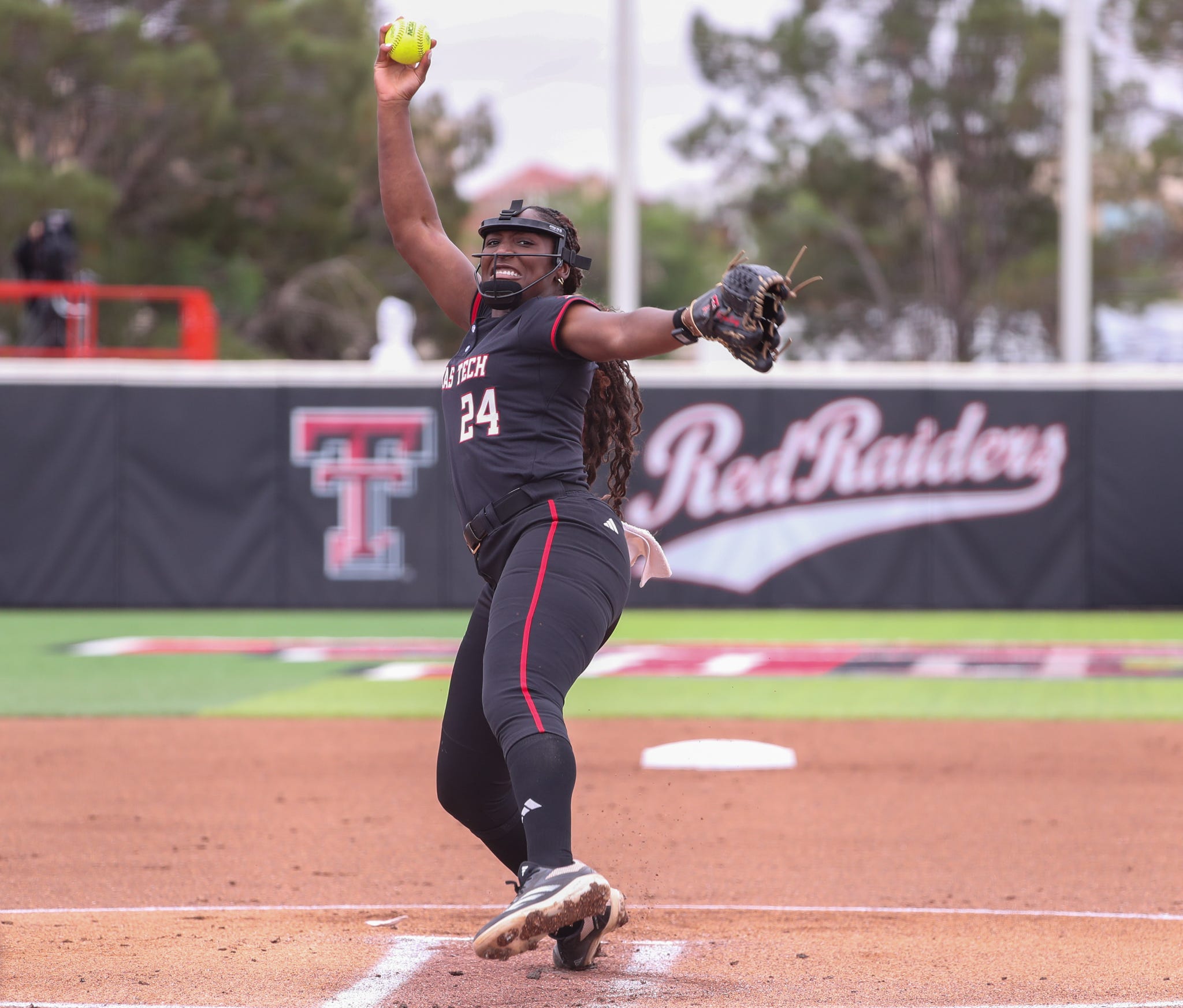 Texas Tech softball vs Arizona live score updates from Big 12 Tournament title game