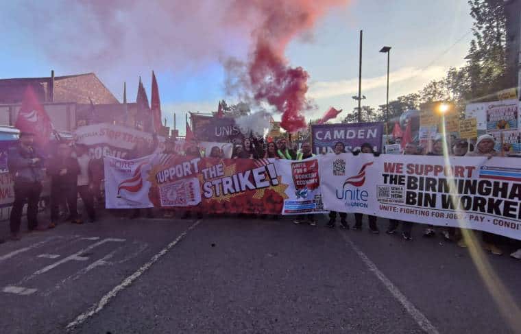 Breaking: Mass picket shuts Birmingham bin depot