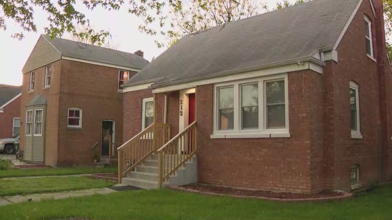  Pope Leo’s childhood home now up for auction
