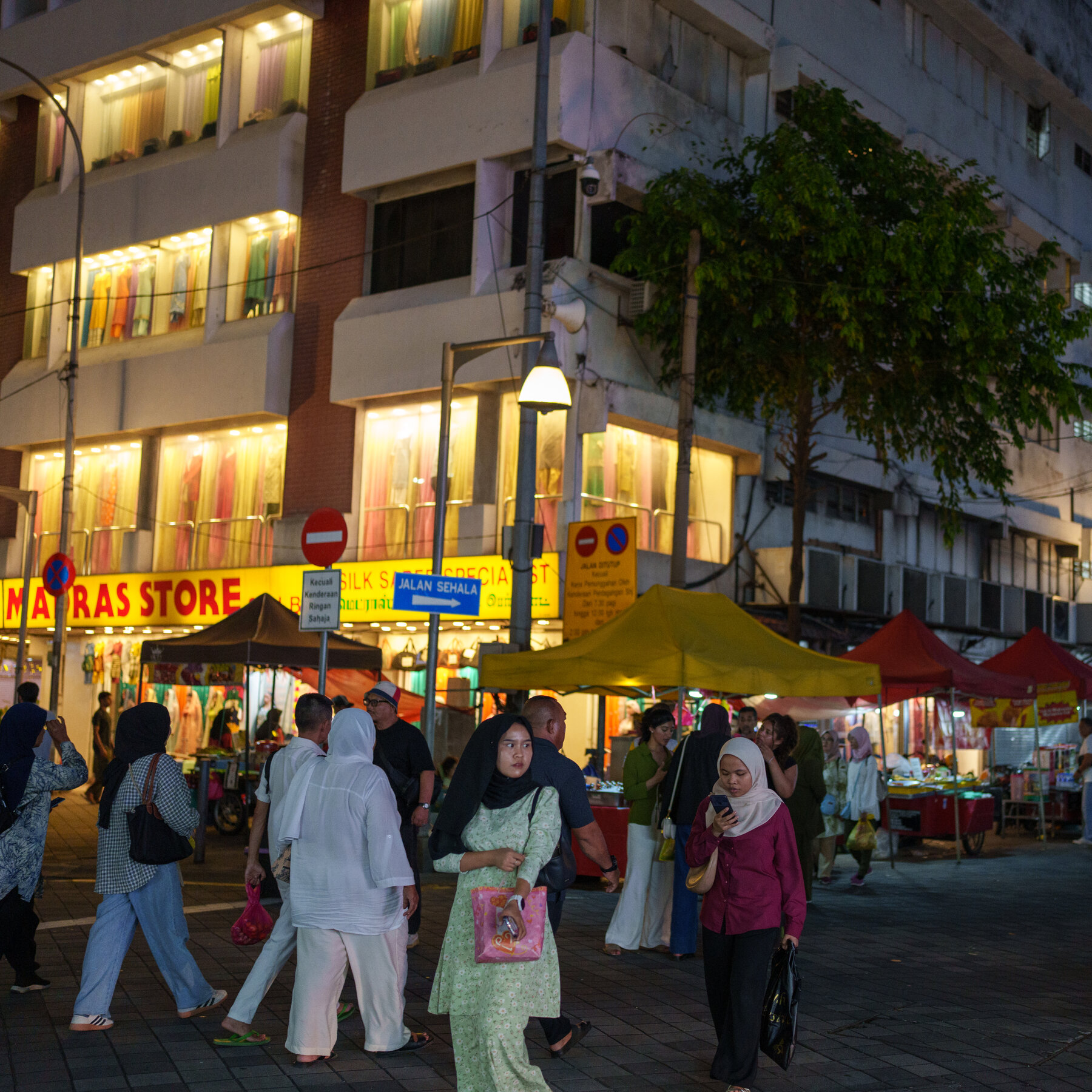 Gay-Themed Forum Is Canceled in Malaysia