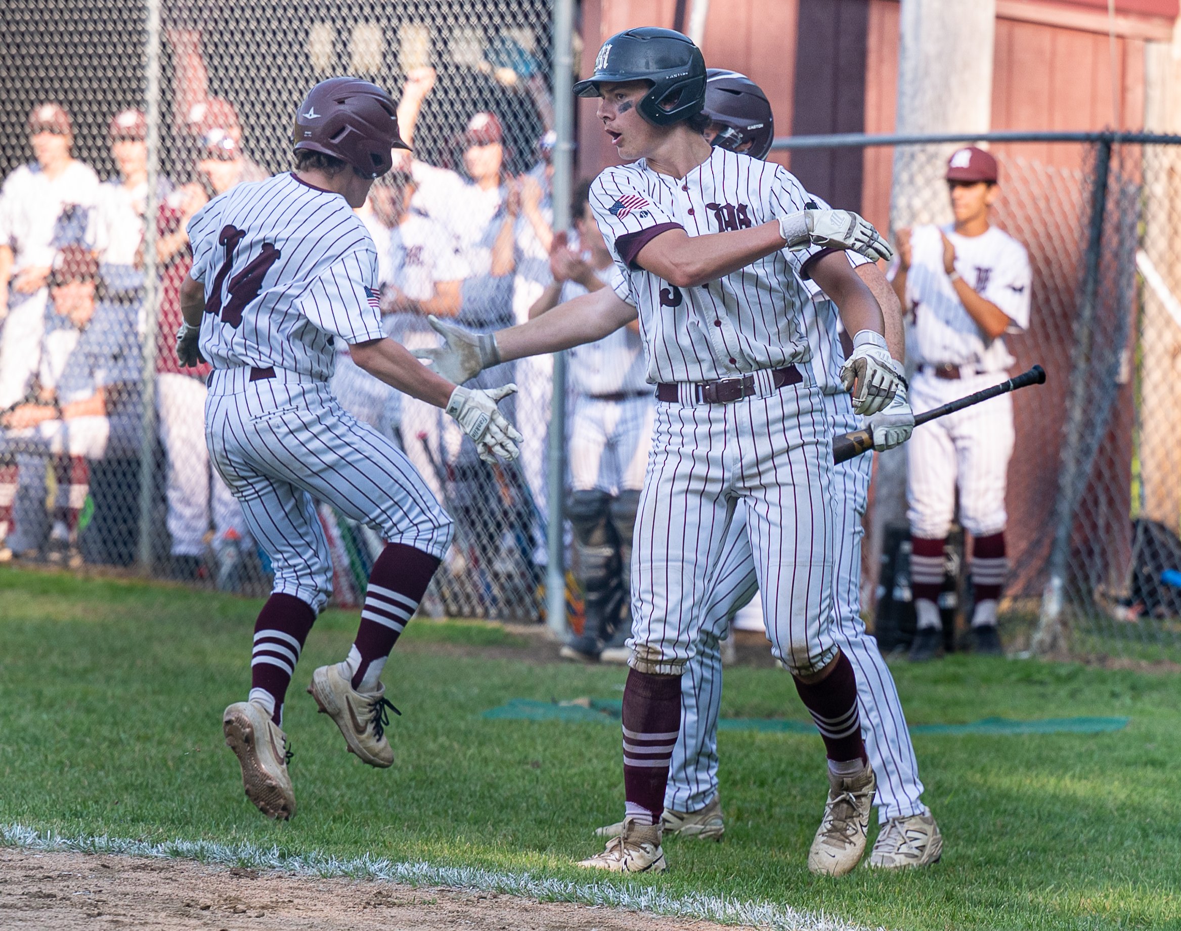 Monmouth baseball breaks away in 6th, ousts Lisbon in quarterfinals