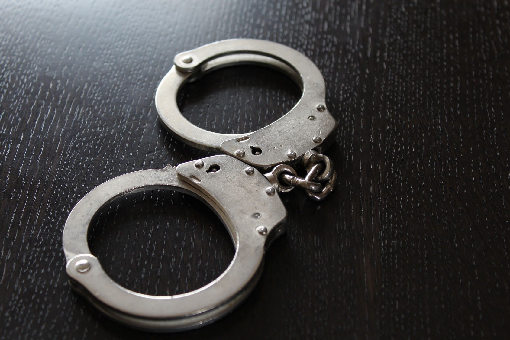 2 arrested after brawl escalates at Colorado Springs apartments
