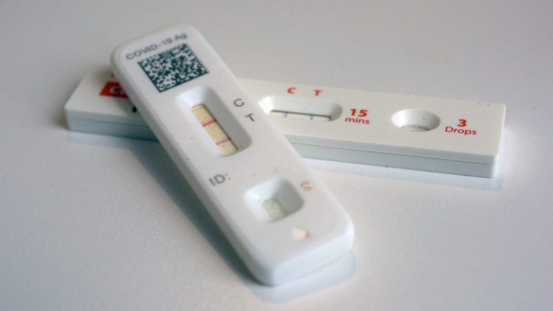  COVID variant may cause ‘razor blade’ sore throats
