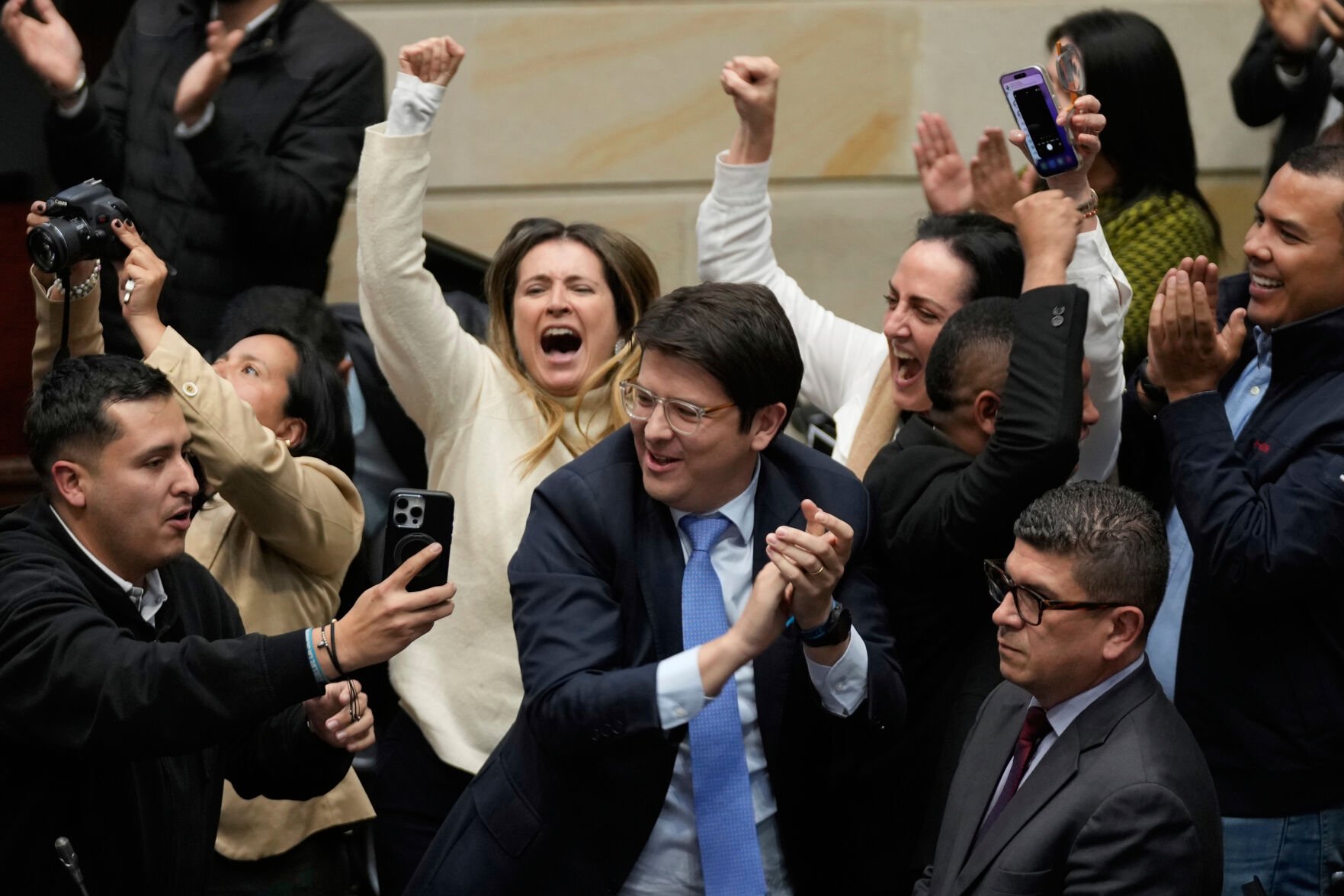 Colombian senator and would-be presidential candidate is shot and wounded at Bogota campaign rally