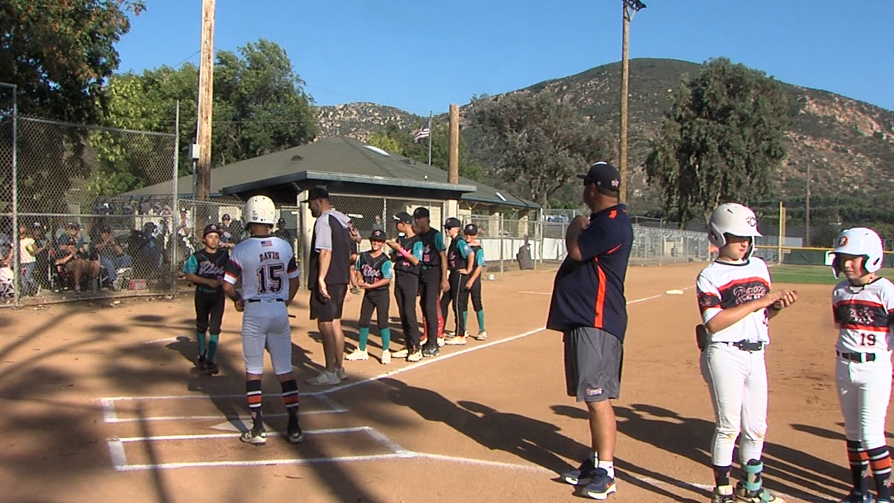 Little League: Rios Canyon 5, Rancho De Oro 1