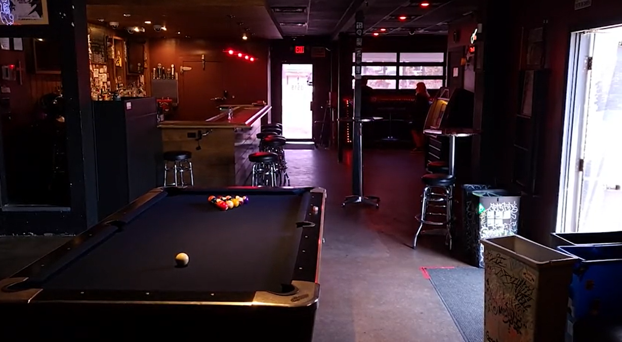 Thieves burglarize City Heights family-run bar