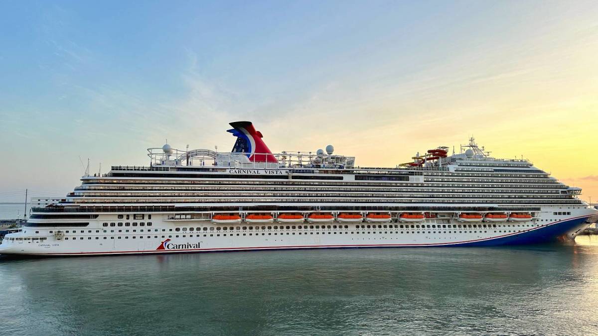 Carnival Cruise Line passengers share advice they wish they knew