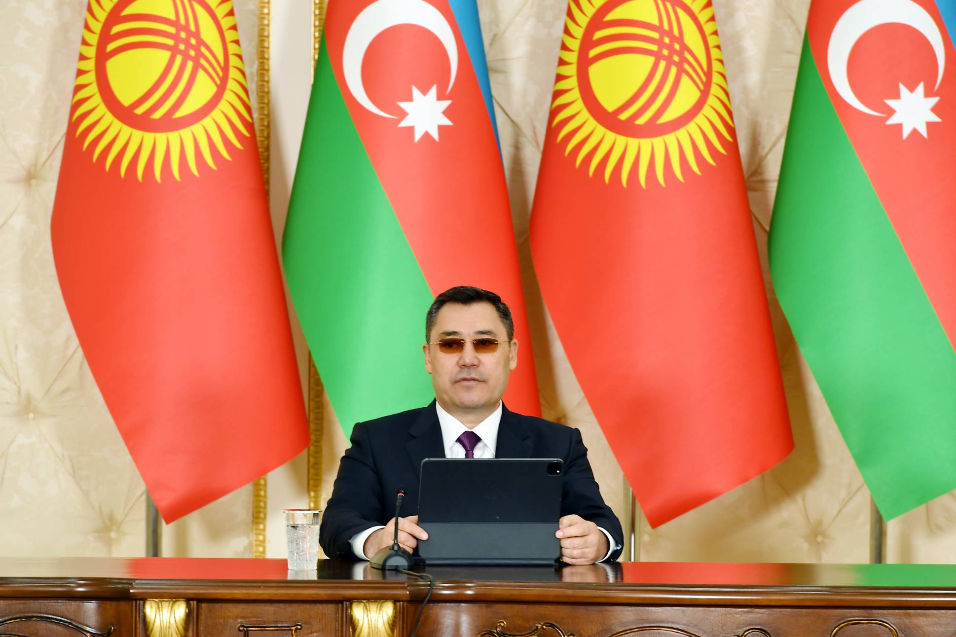 Kyrgyzstan president establishes penalties for publishing false information