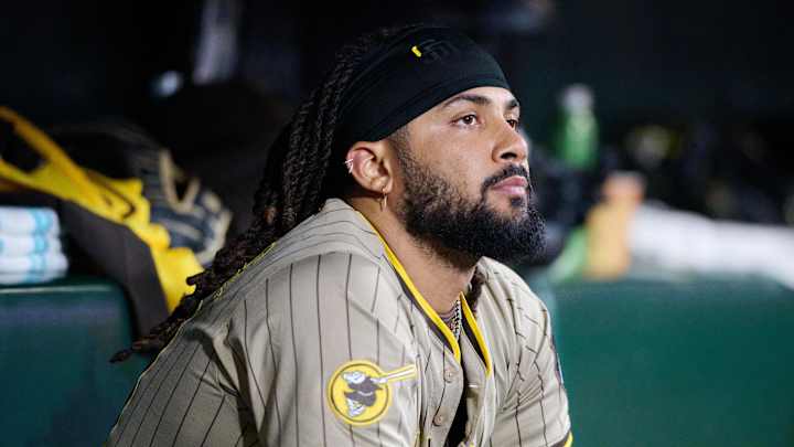 Padres Notes: Surprise Luis Arraez Prediction, Ryan O’Hearn Talks Bench Role, Fernando Tatis ‘Searching’