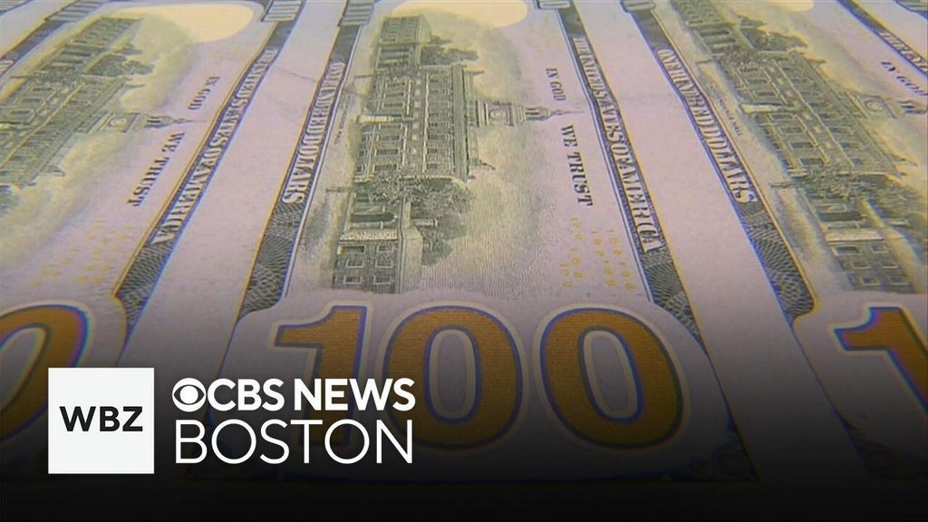 Americans turning to “revenge saving” due to inflation and economic uncertainty
