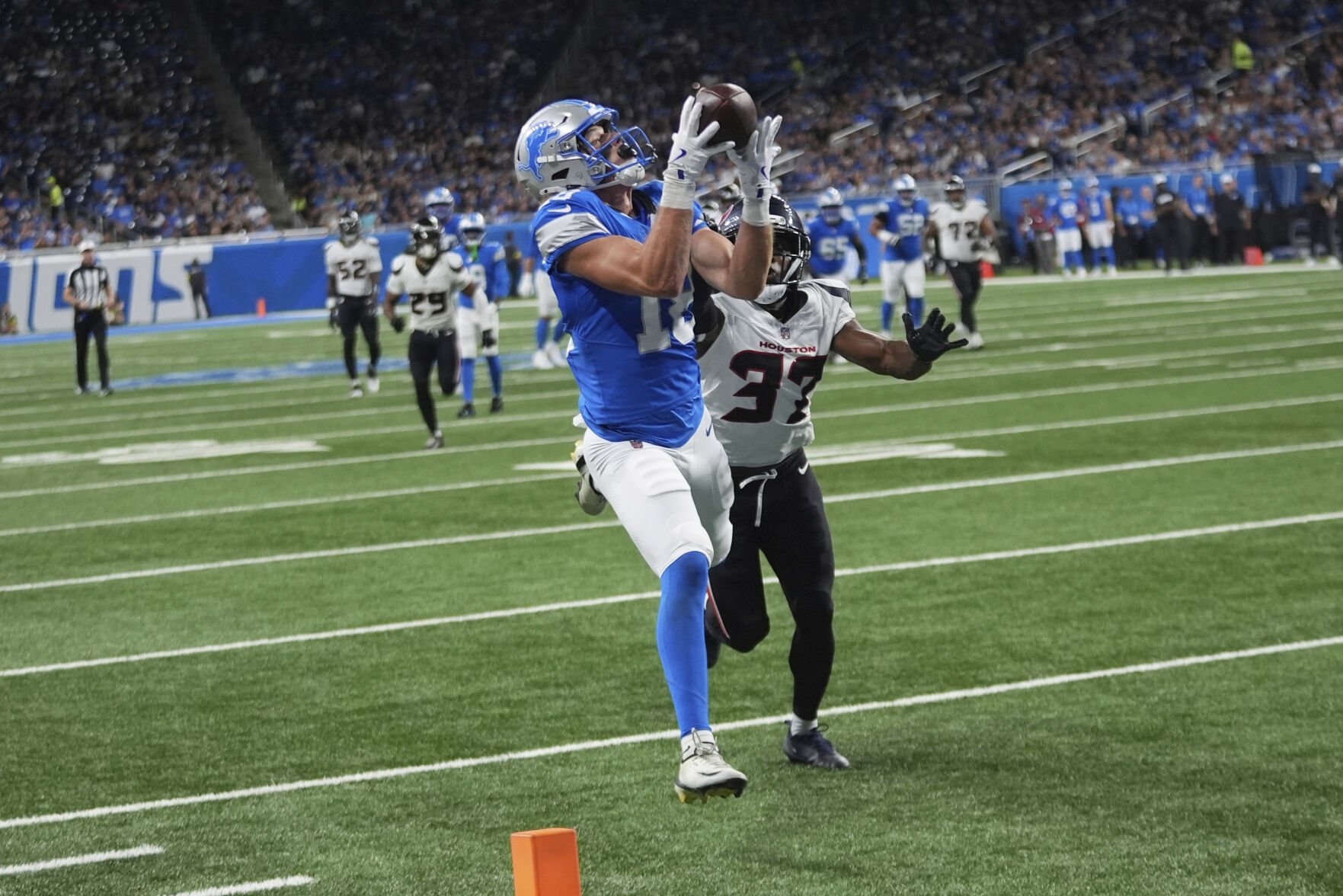 Lions QB Kyle Allen, rookie WR Isaac TeSlaa solidify roster chances in 26-7 preseason loss to Texans