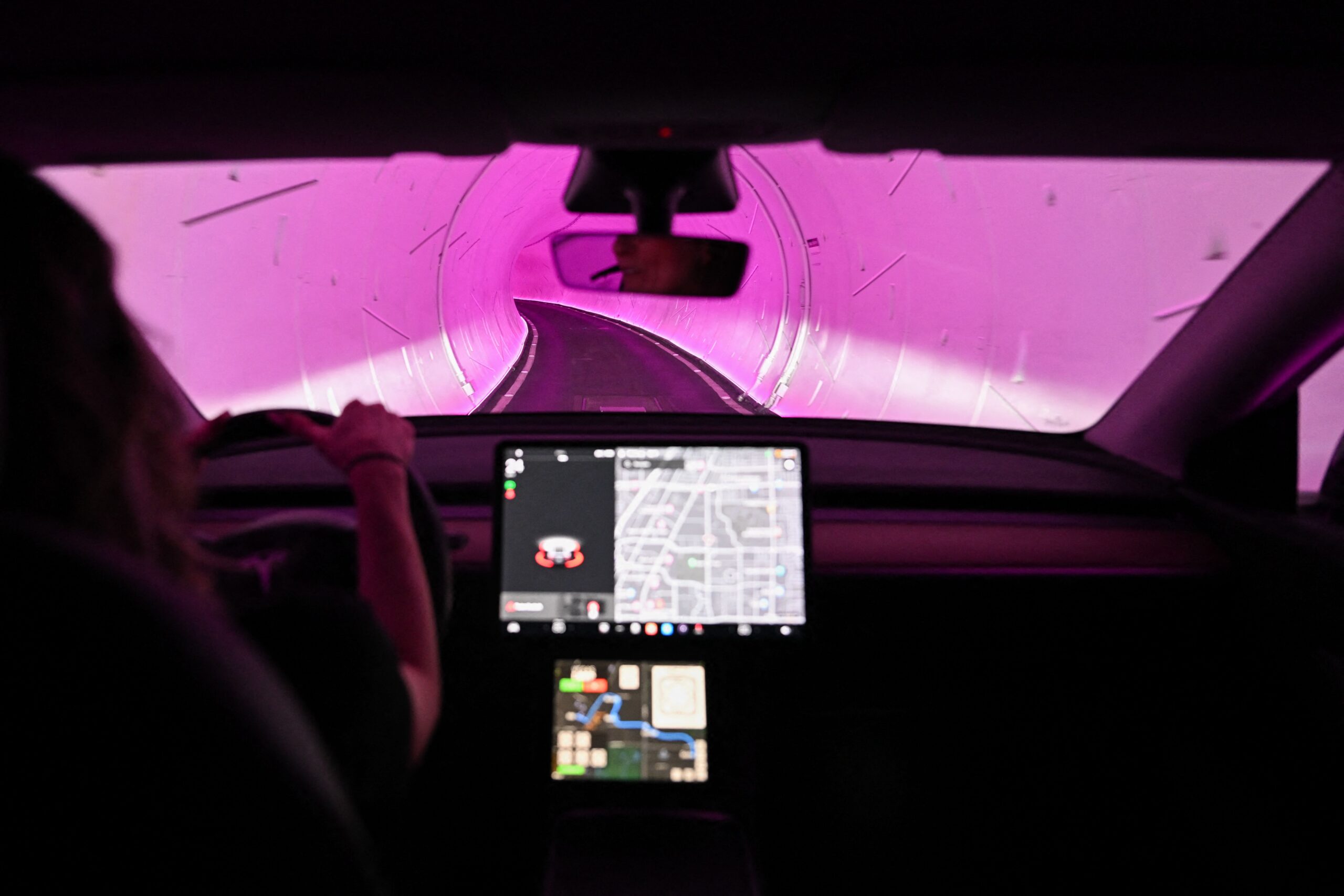 Tesla self driving cars are being tested in Boring Co. tunnels in Las Vegas, but full autonomy is still ‘a ways off,’ Convention Center exec says