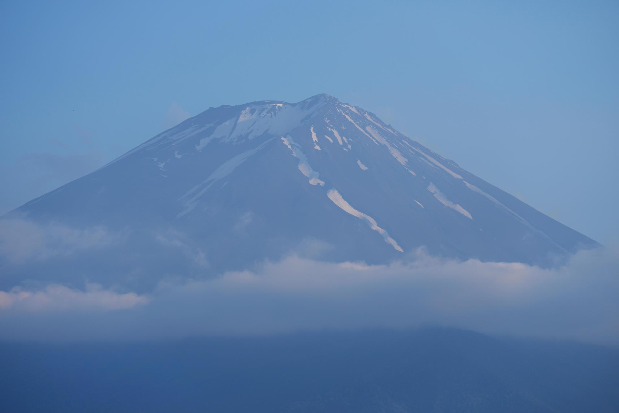 Japan uses AI-generated eruption of Mount Fuji to prepare Tokyo for worst-case scenario