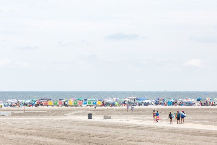 Jersey Shore towns issue swimming bans as Hurricane Erin creates strong currents
