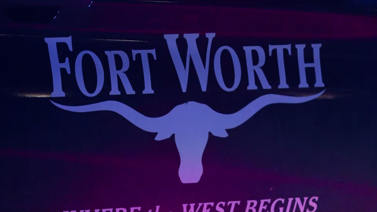 Car stolen with child inside at Fort Worth shopping center, police say