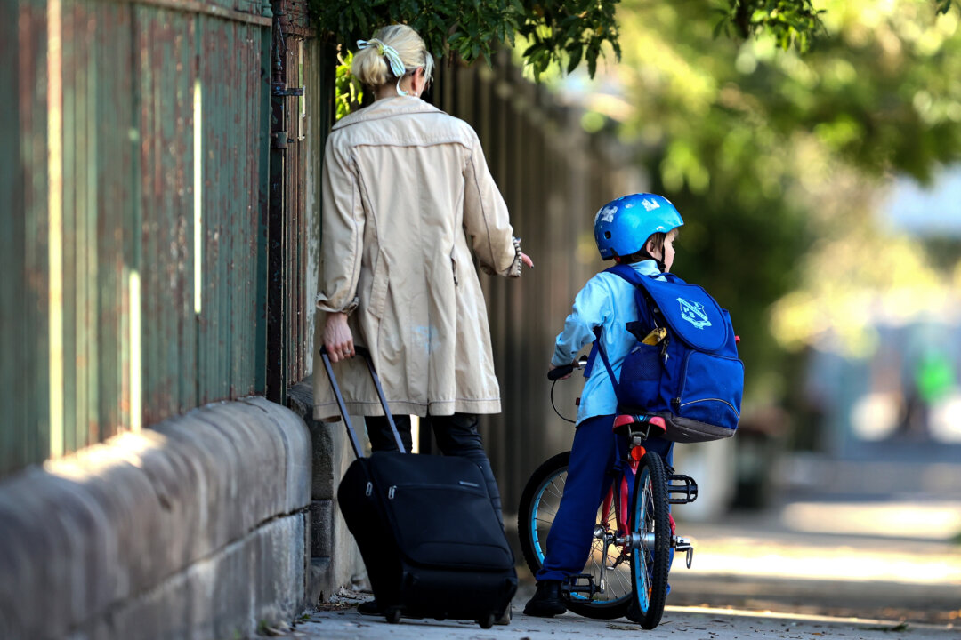 Labor Pledges $2 Billion Program to Target Surge of Aussie Children on NDIS