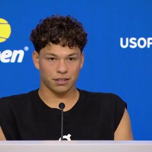‘Crazy statement’ – Shelton on Ostapenko’s ‘no education, no class’ comment on Townsend
