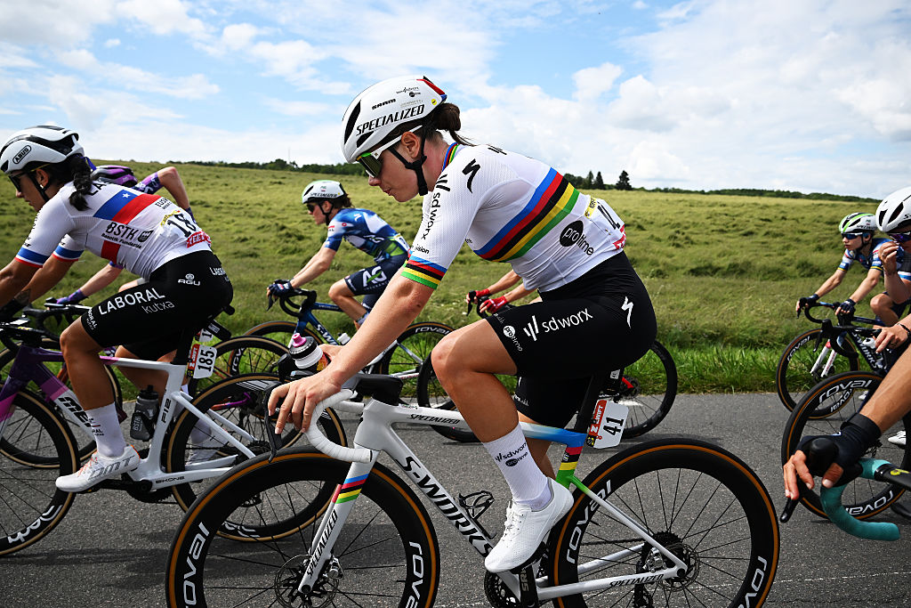 Lotte Kopecky returns to track racing ahead of final season goals but road World Championships participation not yet confirmed