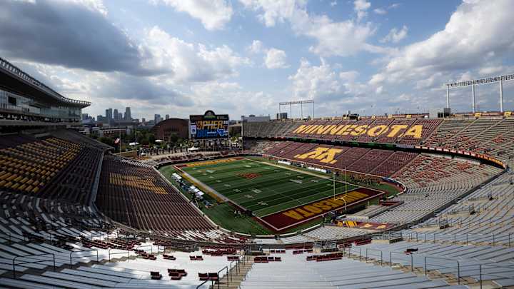 Highly-touted Oklahoma offensive lineman decommits from Minnesota