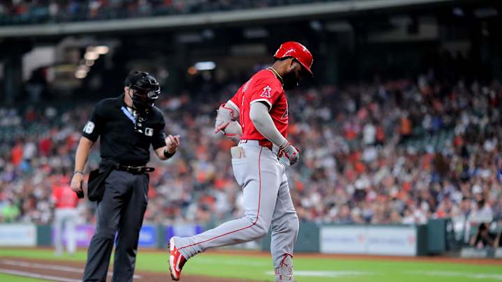 Angels Notes: Massive Roster Shuffle, Jo Adell Calls Out Astros Stadium, Taylor Ward Injury Update