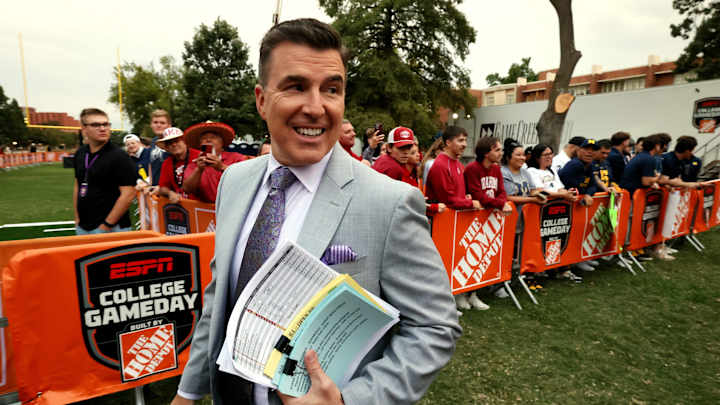 ESPN College GameDay Headed to Knoxville for Tennessee vs Georgia Bulldogs Matchup