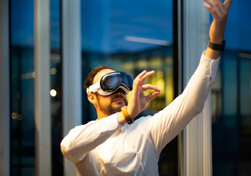 Apple Vision Air could launch in 2027: 40% lighter and 50% cheaper than Vision Pro