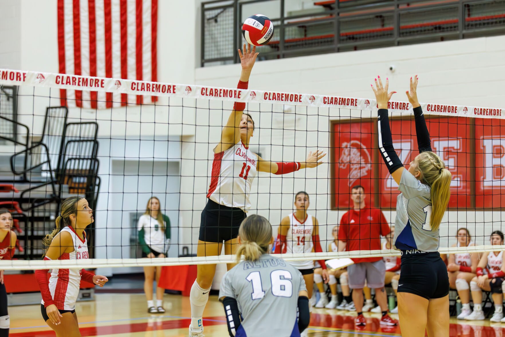 VOLLEYBALL: Doyle’s pinpoint ace caps Claremore sweep of Coweta