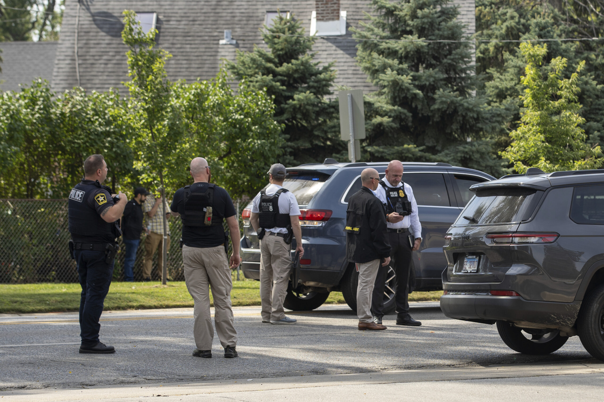 Latino leaders condemn ICE over incidents in Chicago, including driver’s fatal shooting